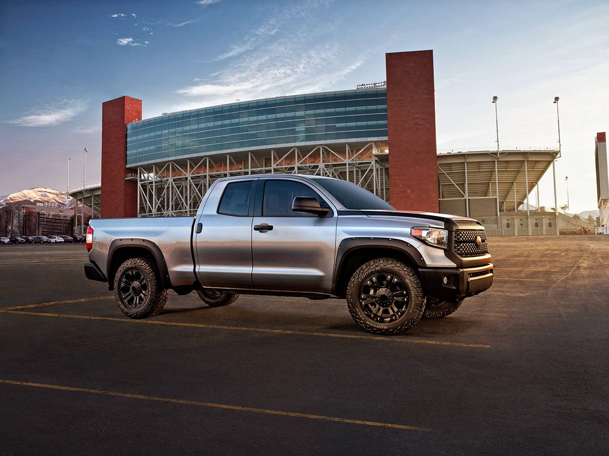 Discoverer Rugged Trek_STADIUM_FINAL.jpg